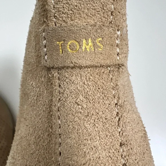 TOMS Kelsey Suede Wedge Booties Taupe Perforated Ankle Boots Women’s Size 9 - Picture 3 of 12